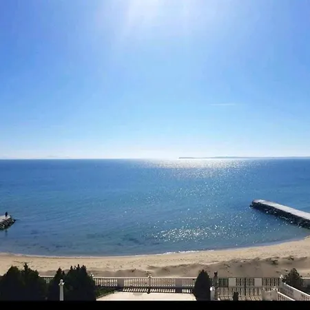 Coastal With Sea View In Elenite, 40m² + Pool Daire *
