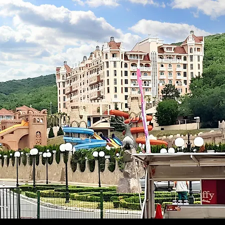 Coastal With Sea View In Elenite, 40m² + Pool אלניטה