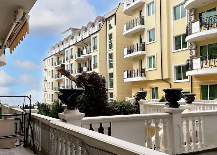 Coastal With Sea View In Elenite, 40m² + Pool * Elenite