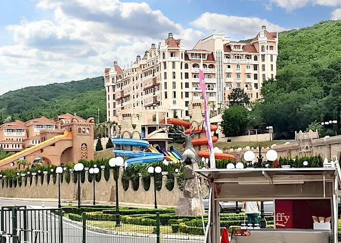 Coastal With Sea View In Elenite, 40m² + Pool Elenite